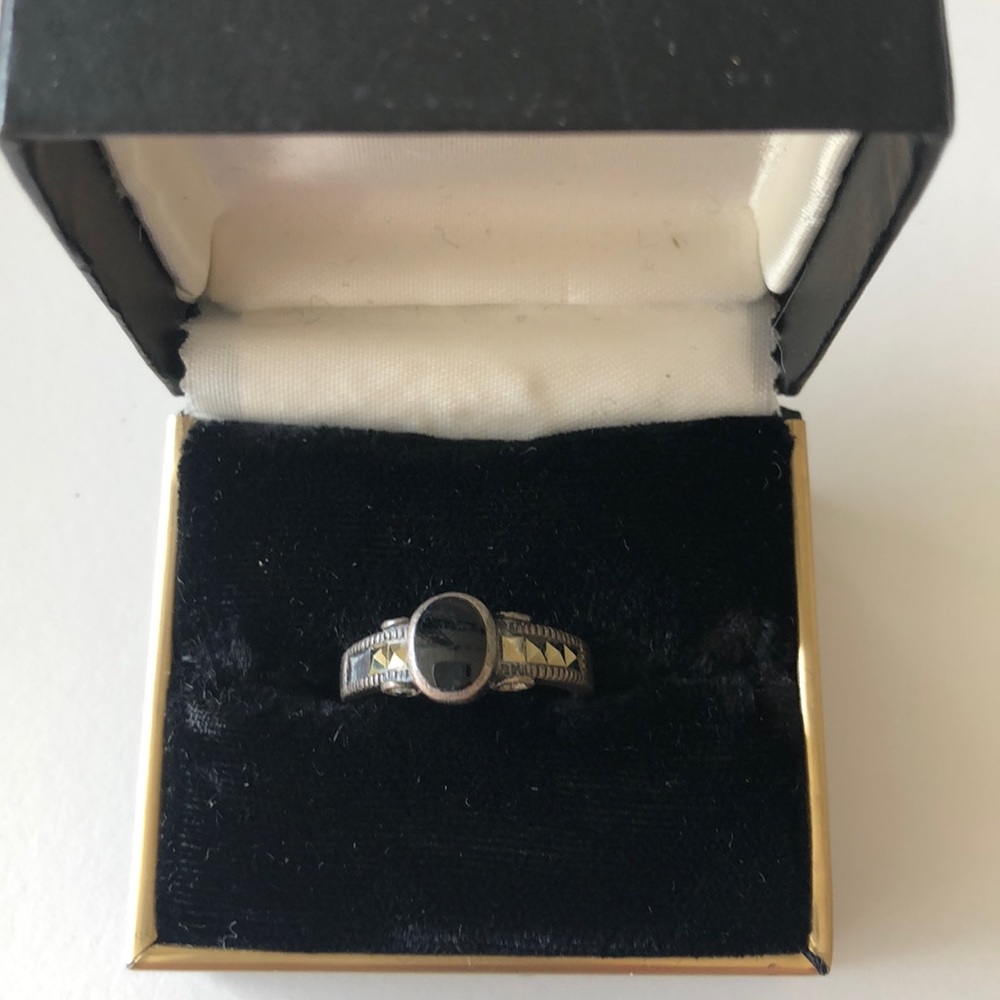 Sterling silver ring size 6-1/2